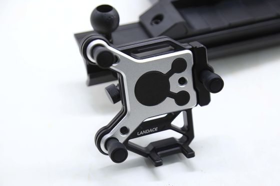 Mechanical Style 6 Gang Switch Panel với máy giữ điện thoại và khung bàn điều khiển trung tâm