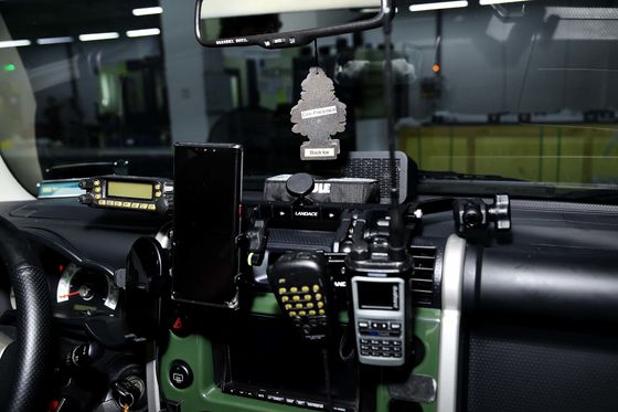 FJ Cruiser 6 Gang Wireless Car Switch Panel với máy giữ điện thoại và hỗn hợp bàn điều khiển