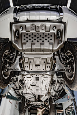 Dễ dàng cài đặt Grey Underbody Chassis Guard Board cho Mitsubishi Pajero Full Skid Plate
