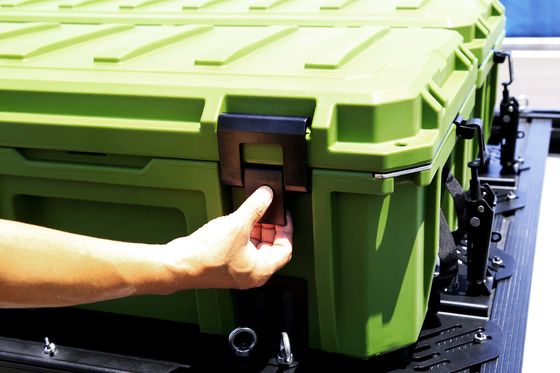 2018 bạc 4WD 4x4 phụ kiện bên ngoài gắn trên giá đỡ mái nhà xe máy hộp dụng cụ hạng nặng