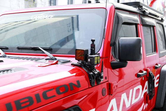 OEM chấp nhận một trụ lái xe ánh sáng gắn đai cho Jeep JL Hard Anodizing bề mặt
