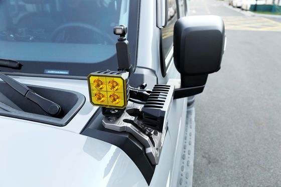Một trụ đèn Hood Mount Bracket 4x4 Tank 300 4runner Hood Light Mount