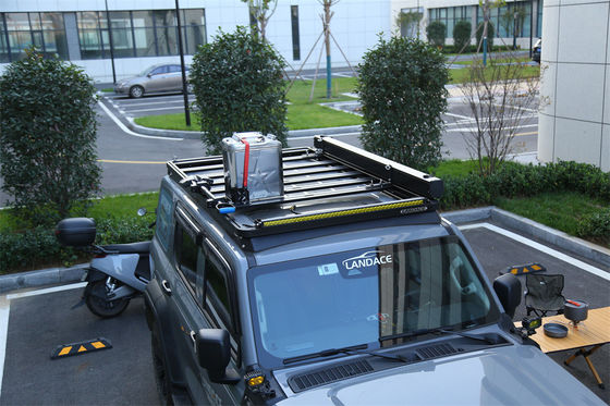 TOYOTA Jeep Nissan Car Model Roof Racks Hệ thống mở rộng với thang bên và mái hiên