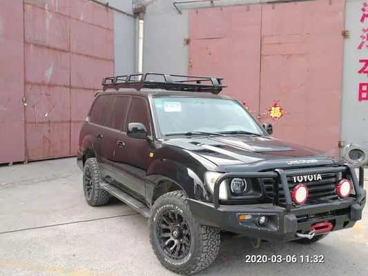 Cải thiện vẻ ngoài và hiệu suất của Toyota LC100 với bộ đệm phía trước 4x4 Bull Bar này