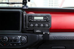 Jeep Wrangler Switch Panel với hỗn hợp nhôm và góc điều chỉnh gắn