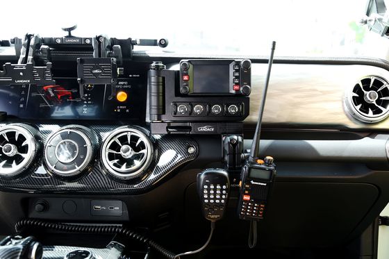 Đỏ Thiết bị phụ kiện xe Off-road Đồng hợp kim nhôm phổ quát Trung tâm Console xe Đài phát thanh Đài chuyển mạch