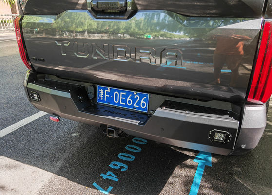 OE NO. bơm cho Toyota Tundra 210 * 66 * 75CM Các mô hình nổ Băm đĩa Winch Bull Bar Băm phía trước