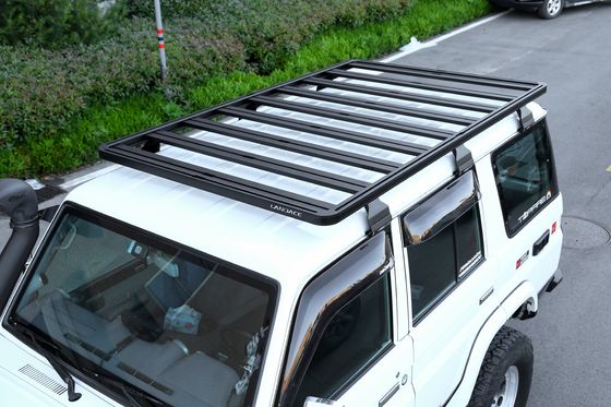 Toyota Lc 76 4x4 Thiết bị phụ kiện xe Đứng trên mái nhà phẳng với lớp phủ điện và nhôm