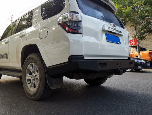 Phân tích Toyota 4Runner bột phủ đệm phía trước với thanh Winch Bull và đệm phía sau