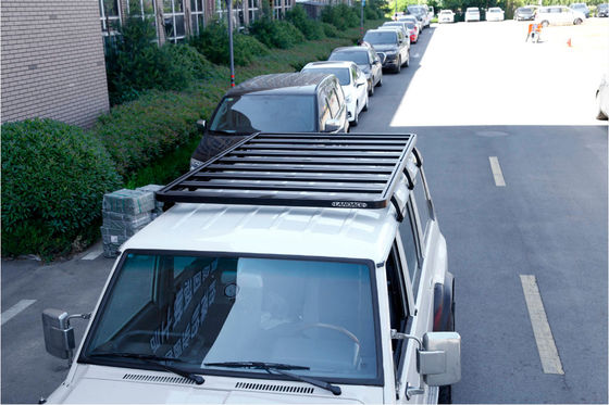 Thang tháp được gắn trên mái nhà cho Y60 E-coated và bột phủ phủ đặt mái nhà