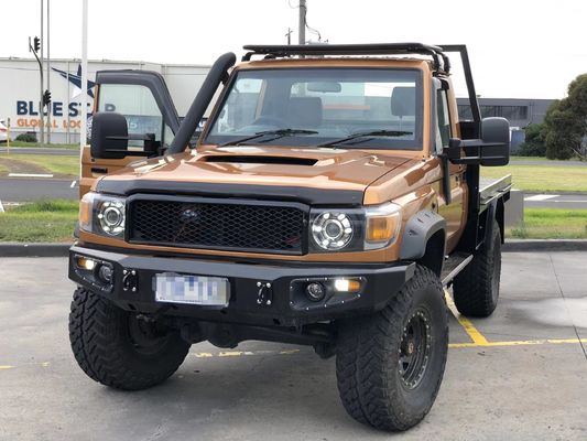 Thêm phong cách và chức năng cho Toyota LC79 của bạn với Bumper phía sau