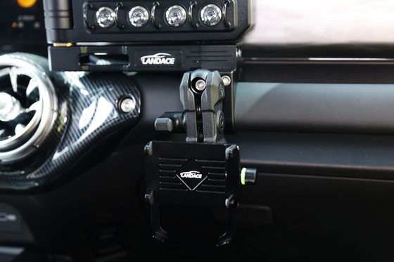 JEEP 2018- Tank 300 Xe địa hình Bảng điều khiển trung tâm Đài phát thanh Bảng chuyển đổi giá đỡ