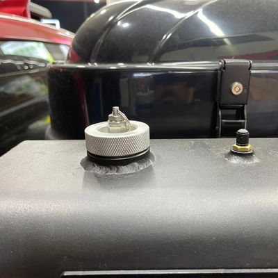 Trải nghiệm sự khác biệt 30L Solar Overland Tank nước cho Off-Road Adventure