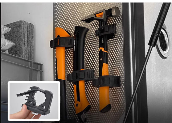 Thiết bị cắm trại ngoài đường bộ Máy kẹp cao su để lưu trữ rìu xẻo