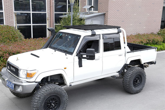 Đứng mạnh TOYOTA LAND CRUISER LC79 Cửa sổ mái nhà phẳng Cửa sổ mái nhà cab được phủ bột