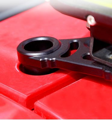 Nắp nắp đầu máy nhôm cho Jeep Wrangler