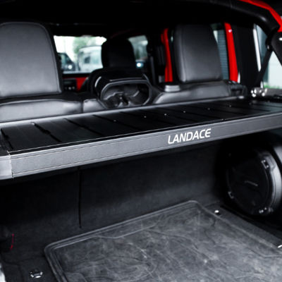 Cửa sau phủ bột bên trong kệ lưu trữ cho xe 4x4 thiết kế độc đáo tùy chỉnh