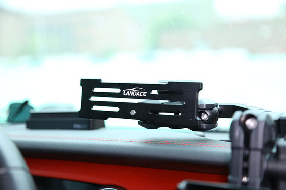 Jeep Wrangler JL Multifunctional Center Console Phone Stand với 4 * 4 phụ kiện